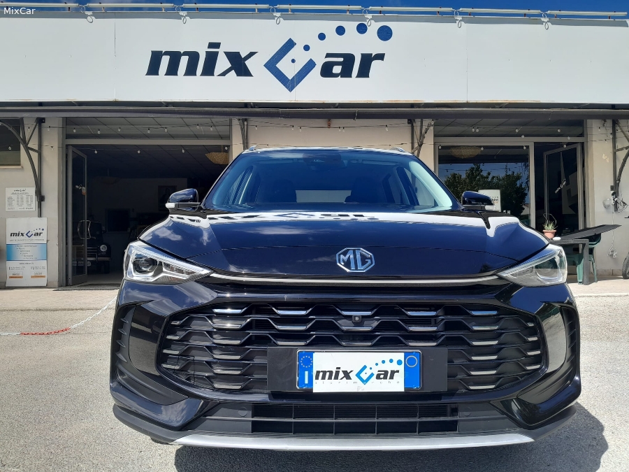 MG ZS 1.5 HYBRID + LUXURY "AZIENDALE"