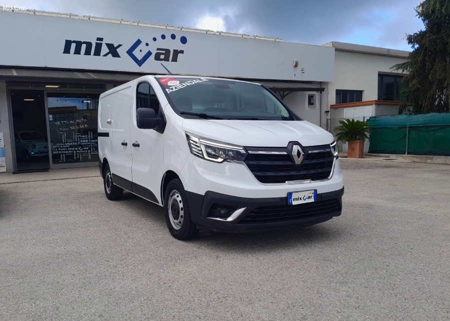 RENAULT TRAFIC 2.0 DCI PC 150CV "AZIENDALE"